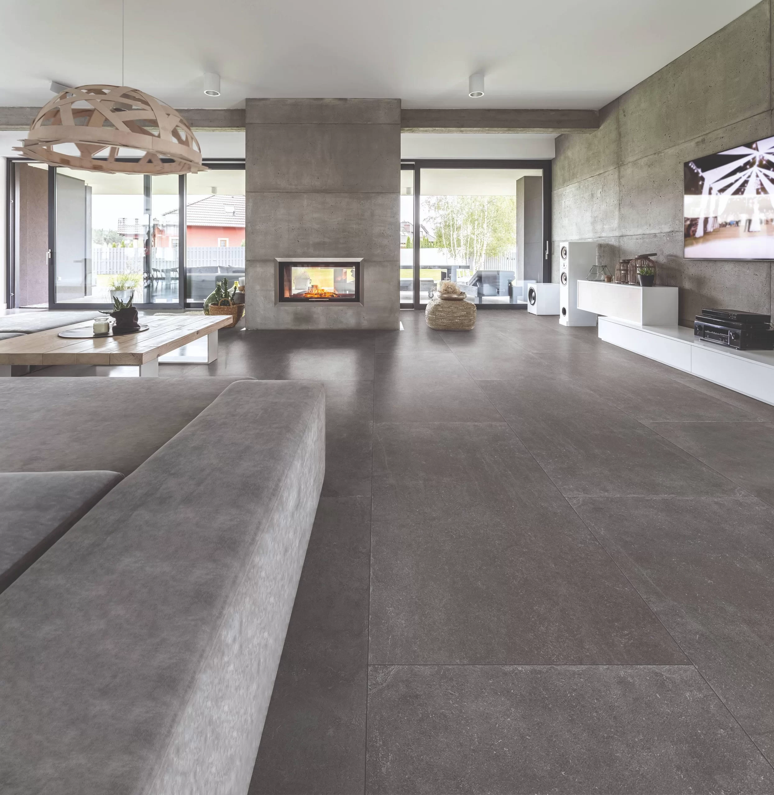 Gạch 40x80 Có Ưu Điểm Gì So Với Các Kích Thước Khác?